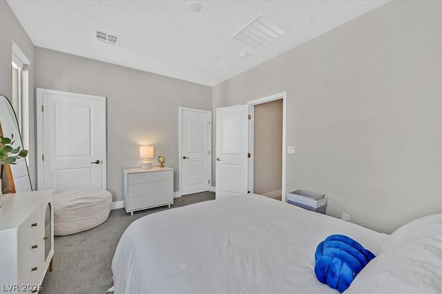 11905 Vector Ray Avenue, Las Vegas, NV 89138