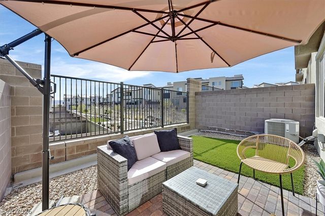 11905 Vector Ray Avenue, Las Vegas, NV 89138