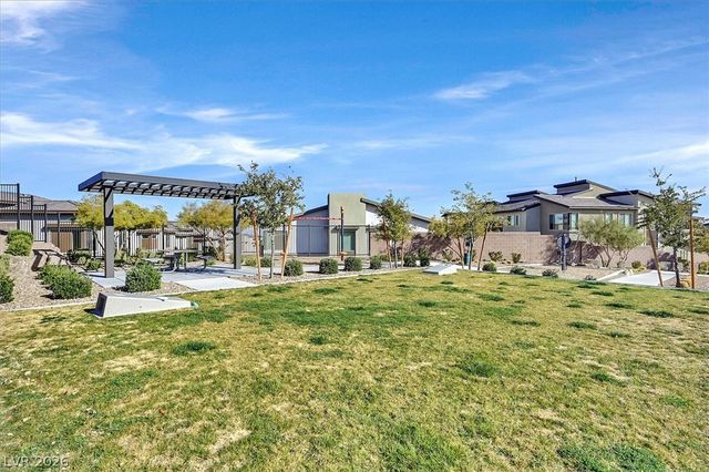 11905 Vector Ray Avenue, Las Vegas, NV 89138