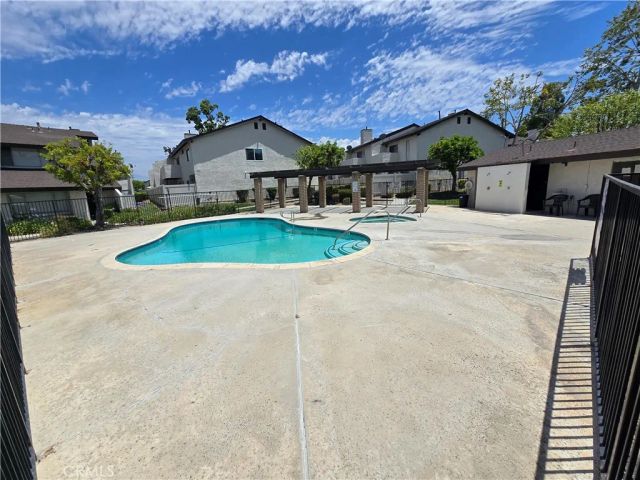2205 Cahuilla Street, Colton, CA 92324