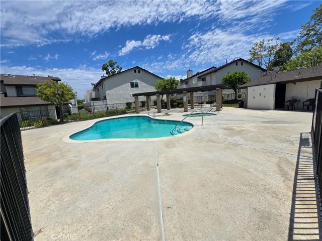 2205 Cahuilla Street, Colton, CA 92324