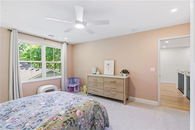 7927 Chadwick Street, Prairie Village, KS 66208