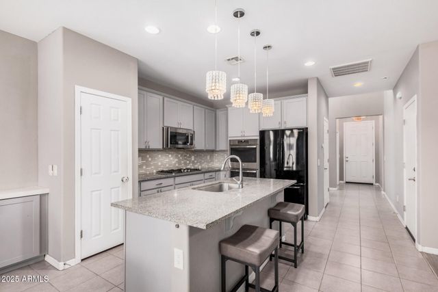 304 N 78TH Place, Mesa, AZ 85207