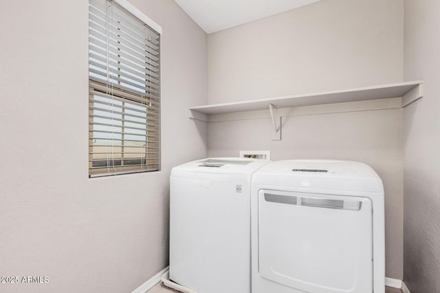 304 N 78TH Place, Mesa, AZ 85207