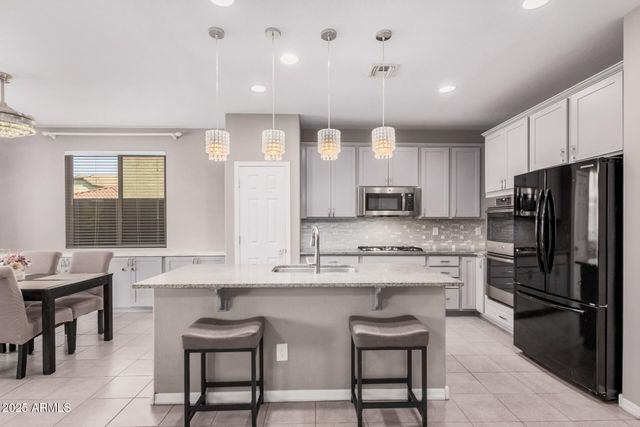 304 N 78TH Place, Mesa, AZ 85207