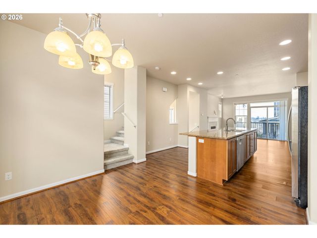 28528 Sw DUNDEE Ln, Wilsonville, OR 97070