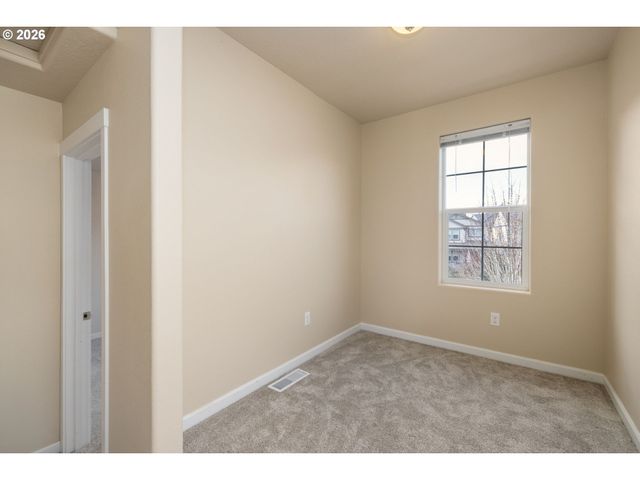 28528 Sw DUNDEE Ln, Wilsonville, OR 97070