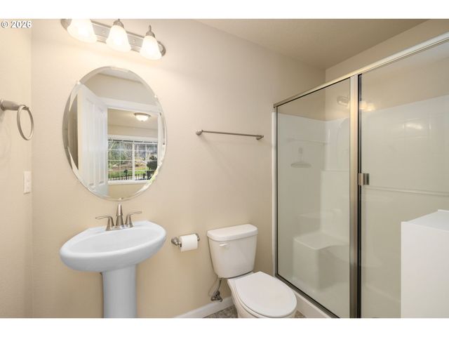 28528 Sw DUNDEE Ln, Wilsonville, OR 97070