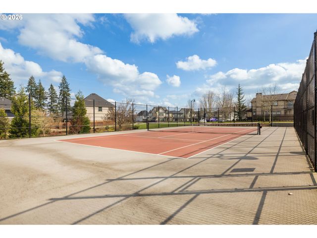 28528 Sw DUNDEE Ln, Wilsonville, OR 97070