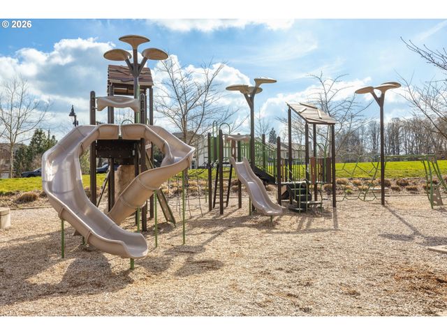 28528 Sw DUNDEE Ln, Wilsonville, OR 97070