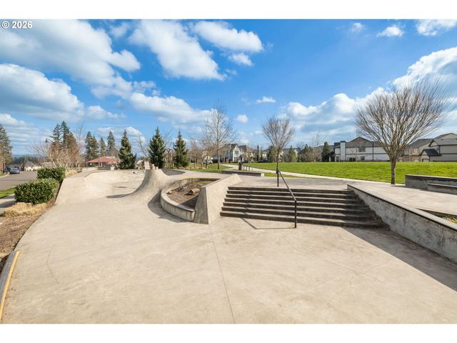 28528 Sw DUNDEE Ln, Wilsonville, OR 97070