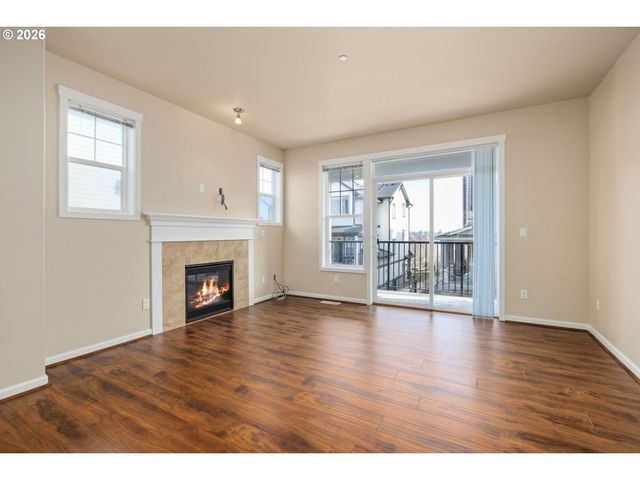 28528 Sw DUNDEE Ln, Wilsonville, OR 97070