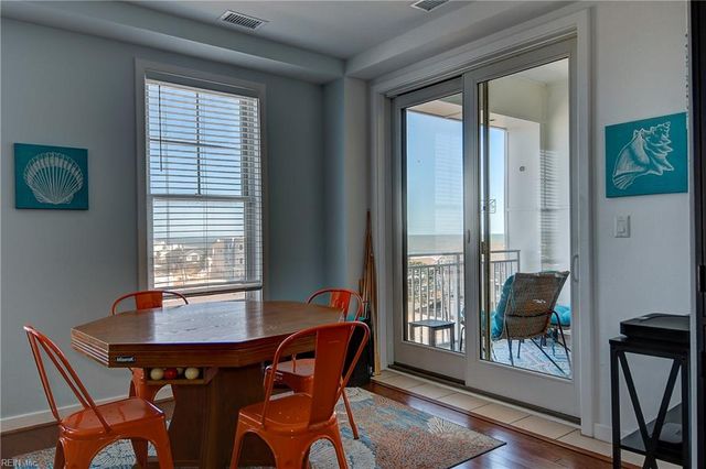 3700 Sandpiper Rd Apt 314, Virginia Beach, VA 23456