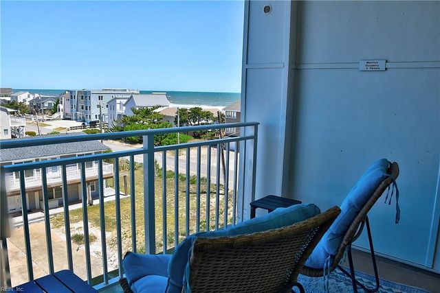 3700 Sandpiper Rd Apt 314, Virginia Beach, VA 23456