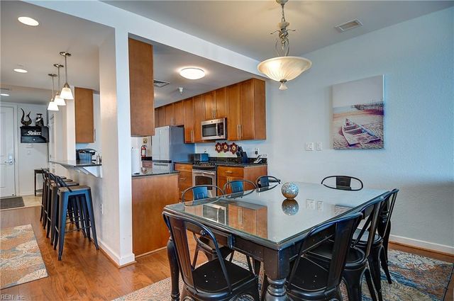 3700 Sandpiper Rd Apt 314, Virginia Beach, VA 23456