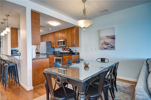 3700 Sandpiper Rd Apt 314, Virginia Beach, VA 23456