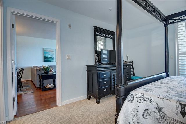 3700 Sandpiper Rd Apt 314, Virginia Beach, VA 23456