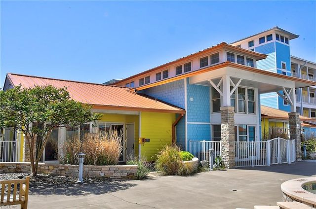 3700 Sandpiper Rd Apt 314, Virginia Beach, VA 23456