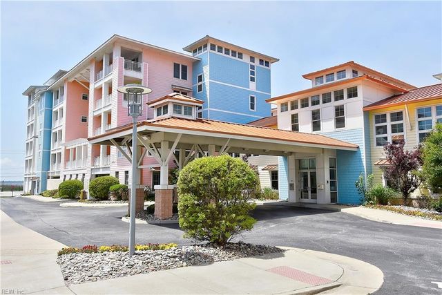 3700 Sandpiper Rd Apt 314, Virginia Beach, VA 23456