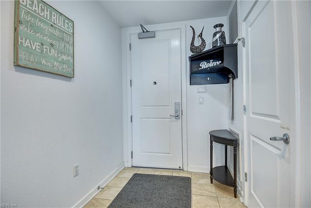 3700 Sandpiper Rd Apt 314, Virginia Beach, VA 23456