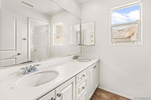 28922 Newport Road, Temecula, CA 92591