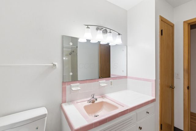 1475 London Drive, Columbus, OH 43221