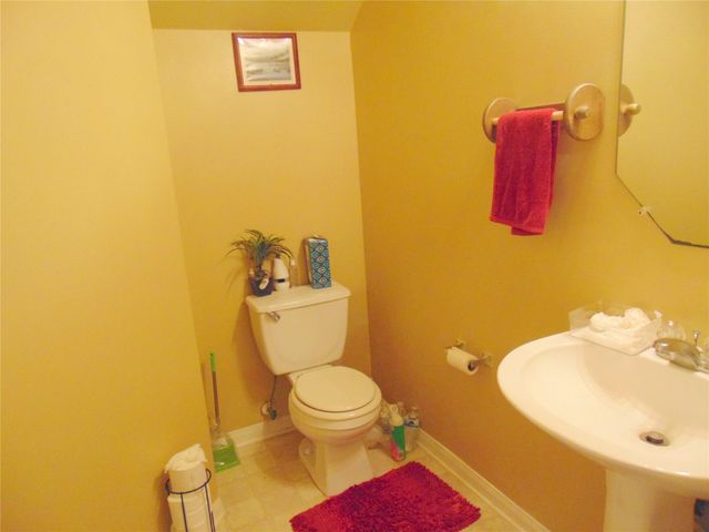 1319 Magnolia Dale Drive, Fresno, TX 77545