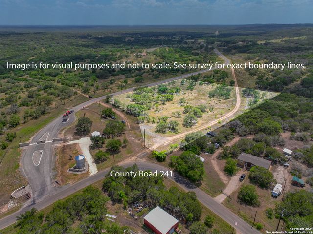 264 Grand Ranch, Hondo, TX 78861