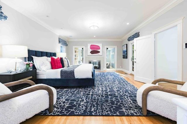 428 Maple Street, Palo Alto, CA 94301