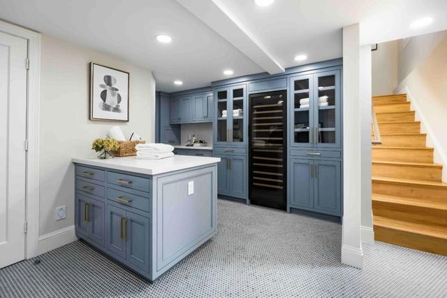 428 Maple Street, Palo Alto, CA 94301