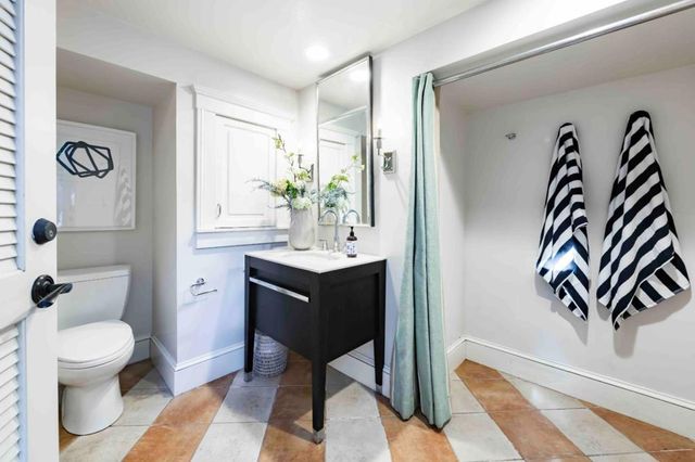 428 Maple Street, Palo Alto, CA 94301