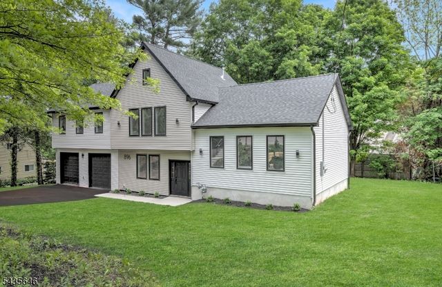 896 Union Valley Rd, West Milford Twp., NJ 07480