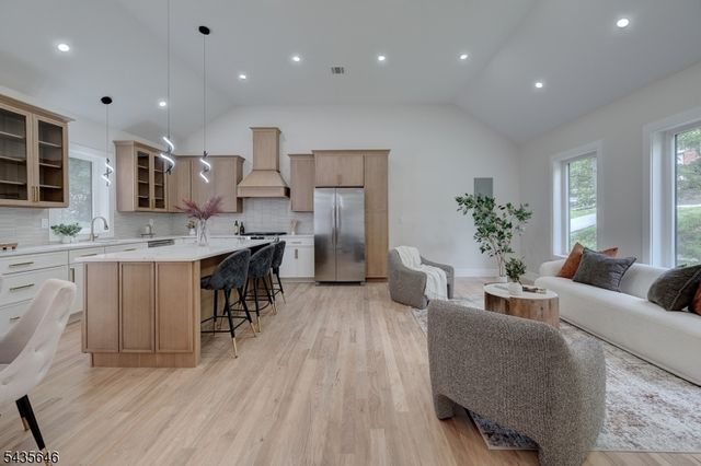 896 Union Valley Rd, West Milford Twp., NJ 07480
