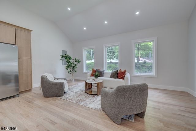 896 Union Valley Rd, West Milford Twp., NJ 07480