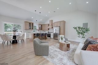 896 Union Valley Rd, West Milford Twp., NJ 07480