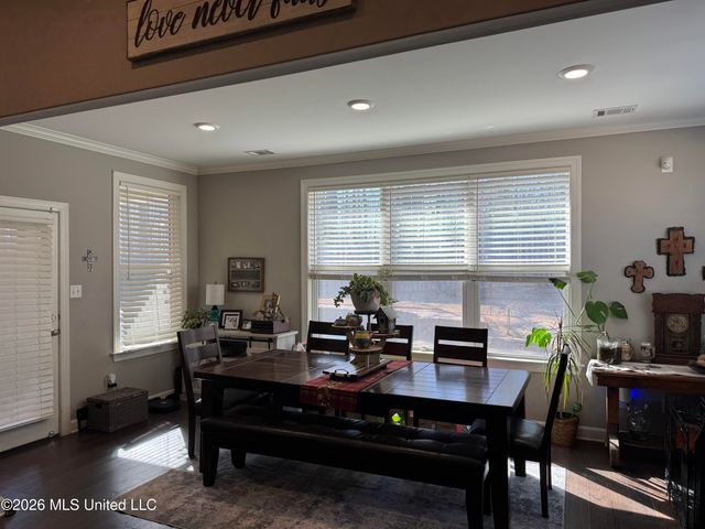 6223 Sierra Dr Drive, Olive Branch, MS 38654