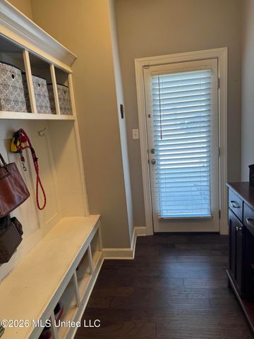 6223 Sierra Dr Drive, Olive Branch, MS 38654