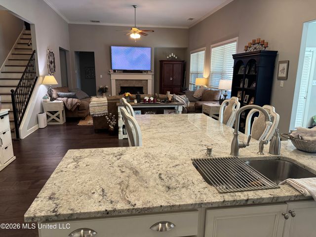 6223 Sierra Dr Drive, Olive Branch, MS 38654