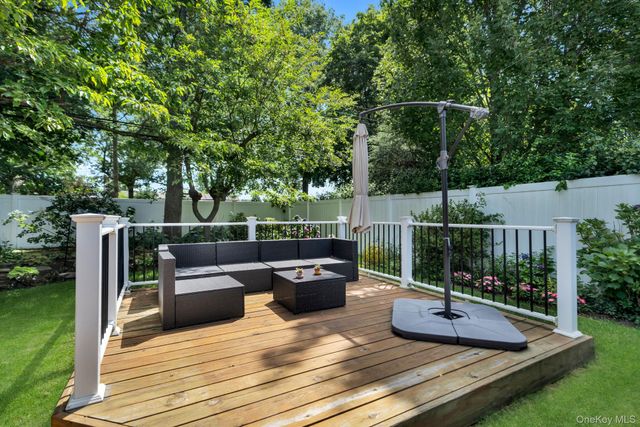 166 CHOIR, Westbury, NY 11590