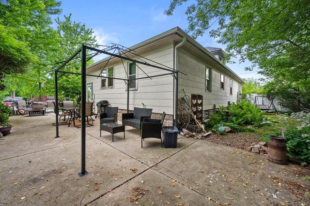 3709 E Ryan ROAD, Oak Creek, WI 53154