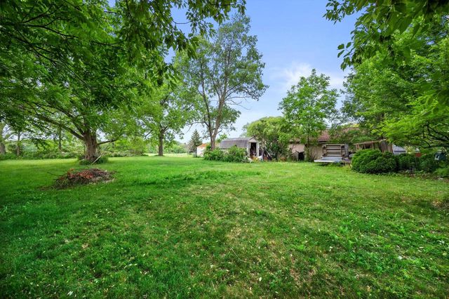 3709 E Ryan ROAD, Oak Creek, WI 53154