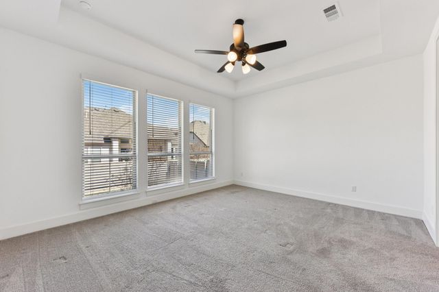 225 Ashmore LN, Georgetown, TX 78628