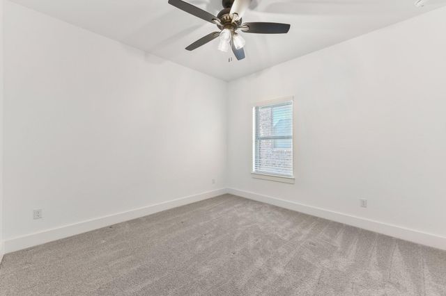 225 Ashmore LN, Georgetown, TX 78628