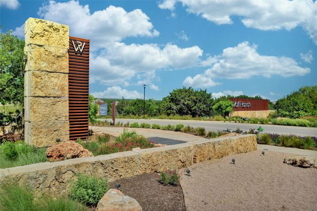 225 Ashmore LN, Georgetown, TX 78628