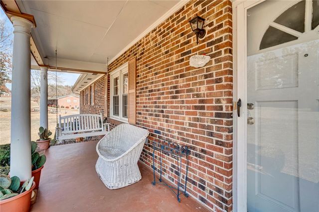 133 Old Liberty Pickens Road, Pickens, SC 29671