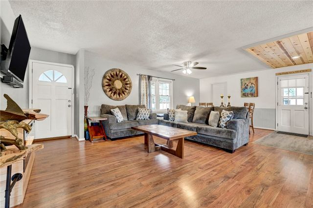 133 Old Liberty Pickens Road, Pickens, SC 29671