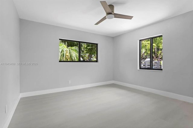 260 NW 86th St, El Portal, FL 33150