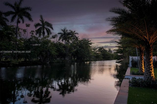 260 NW 86th St, El Portal, FL 33150