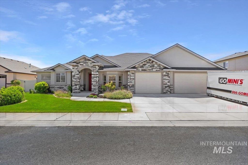 2433 Blick, Twin Falls, ID 83301