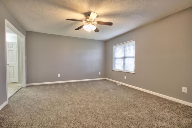 43 Elderbush Drive, London, KY 40744